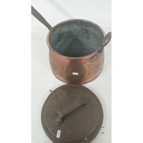 525 - A large Victorian copper saucepan with lid and cast iron handle
Location:
If there is no condition r... 