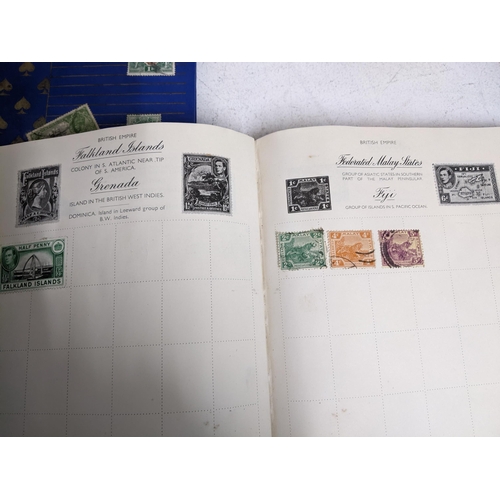 338 - A quantity of stamps from around the world mounted in various albums, some loose, along with various... 