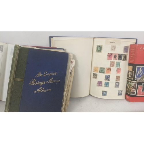 459 - A quantity of world stamp albums and loose examples to include commonwealth examples, Chinese, Frenc... 