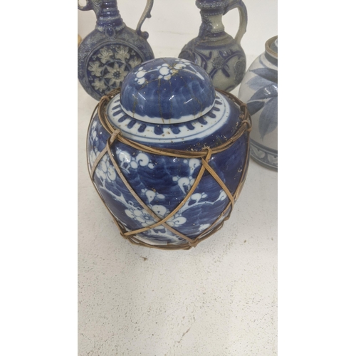 489 - A mixed lot to include a 19th century Chinese prunus pattern ginger jar, together with two 19th cent... 