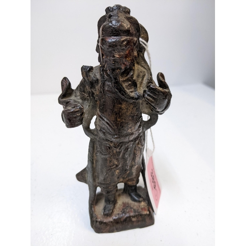 389 - A cast bronze model of a Chinese warrior on a plinth, 14cm h
Location:5.1
If there is no condition r... 