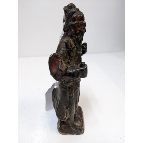 389 - A cast bronze model of a Chinese warrior on a plinth, 14cm h
Location:5.1
If there is no condition r... 