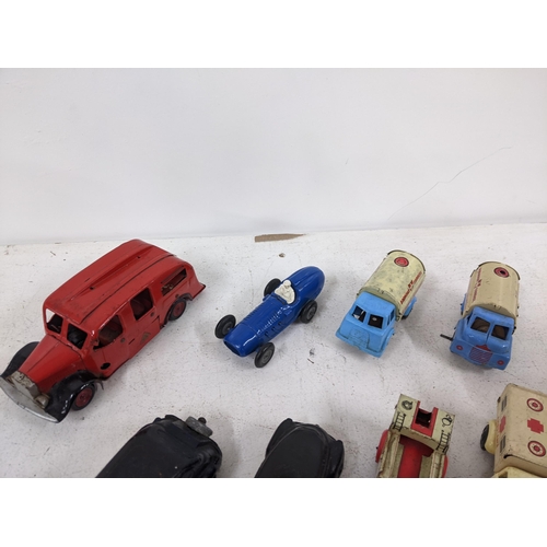 519 - Toy vehicles to include rubber and tin plate examples
Location: 1.5
If there is no condition report ... 