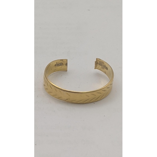 111 - A mixed lot to include a 22ct yellow gold wedding band A/F 3.2g together with gold plated regency la... 