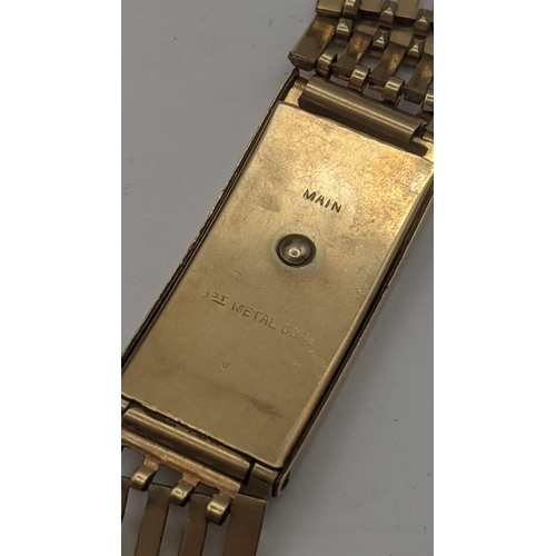 187 - A 9ct yellow gold and metal core gate link wristwatch bracelet A/F
Location: R1-3
If there is no con... 