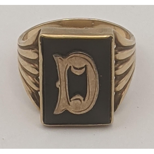 188 - A 9ct yellow gold and black onyx initial signet ring, 5.2g
Location: RING2
If there is no condition ... 