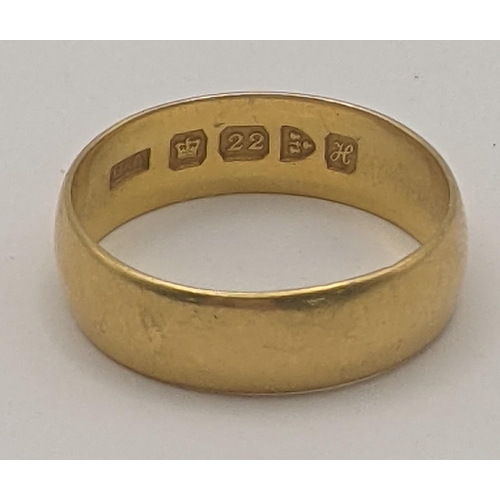 192 - A 22ct yellow gold wedding band, size L, 3.6g
Location: RING 2
If there is no condition report shown... 