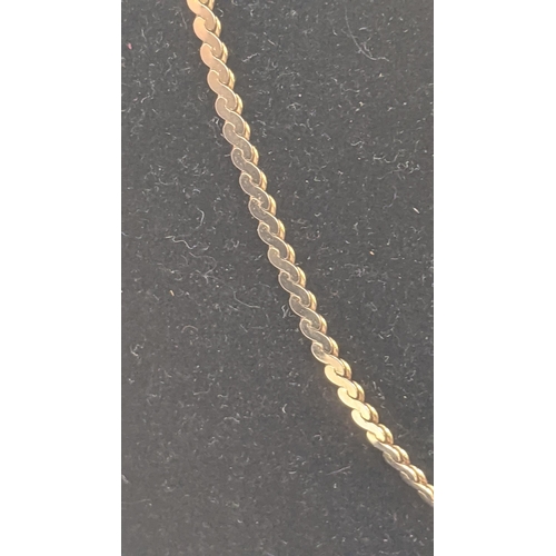 294 - A 14ct yellow gold serpentine chain necklace, 4.7g
Location: C5
If there is no condition report show... 