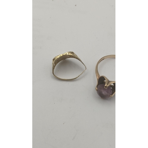 37 - Two 9ct yellow gold rings to include a child's sovereign style signet ring A/F and one other 3g
Loca... 