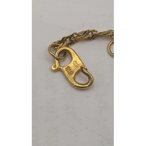 88 - A 22ct yellow gold twisted SHE chain necklace 41cm, 4.2g together with a 9ct yellow gold example A/F... 