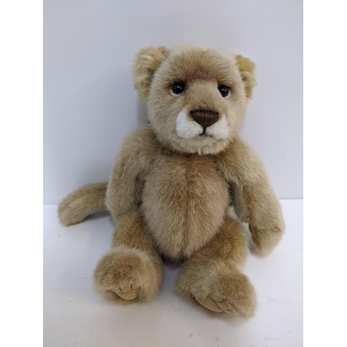 261 - Three Charlie Bears to include Tiggs CB141471 exclusively designed by Isabelle Lee, Hickory CB165133... 