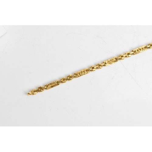 39 - A 22ct yellow gold bar link chain bracelet, having an S-hook clasp stamped 22c KDM, 19.5cm, 11.8 gra... 