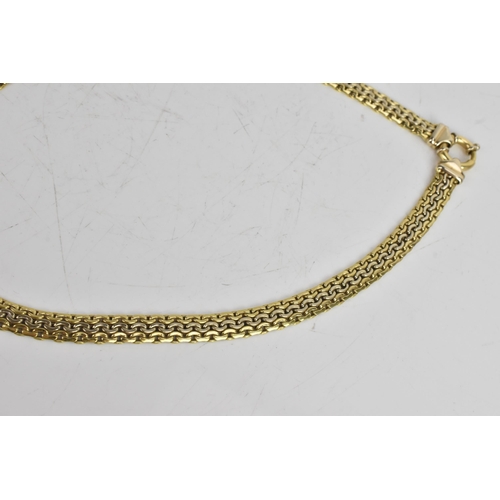 41 - An 18ct gold flat link chain necklace, having a bolt ring clasp, stamped 750, 43.5cm, 22.8 grams
If ... 