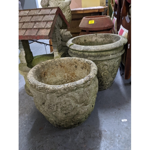 441 - Garden statuary to include a pedestal, two planters, a model well and a chimney cap
Location:GL
If t... 