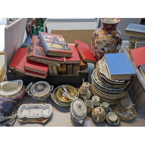 249 - A mixed lot to include a Japanese vase, a collection of Masons plates and dishes, a Japanese Batchel... 