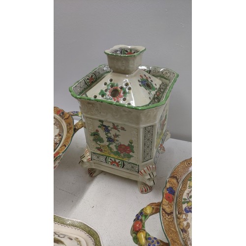 257 - Masons Ironstone to include Bandana pattern jugs circa 1840, china to include a pair of tureens on f... 