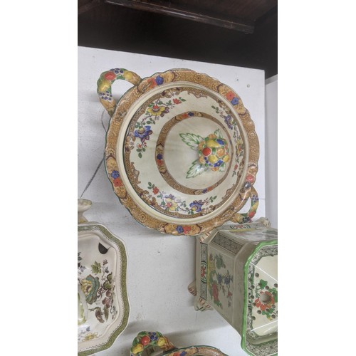 257 - Masons Ironstone to include Bandana pattern jugs circa 1840, china to include a pair of tureens on f... 