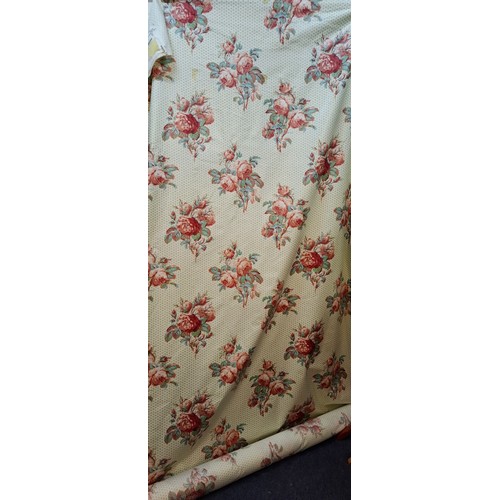 53 - Colefax & Fowler-A 1996 bolt of 'Old Rose' chintz fabric having a cream ground with small green clov... 