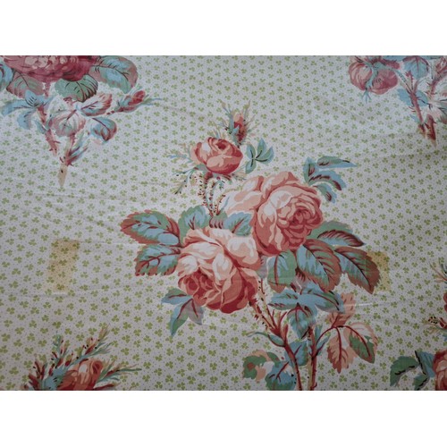 53 - Colefax & Fowler-A 1996 bolt of 'Old Rose' chintz fabric having a cream ground with small green clov... 