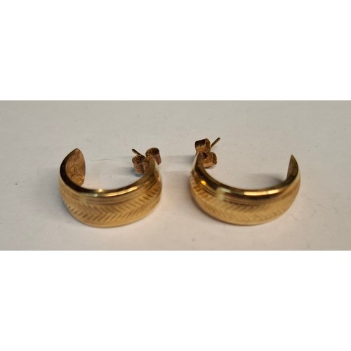 57 - Two pairs of 9ct gold earrings, weight 2g. Location:Cab3
If there is no condition report, please req... 