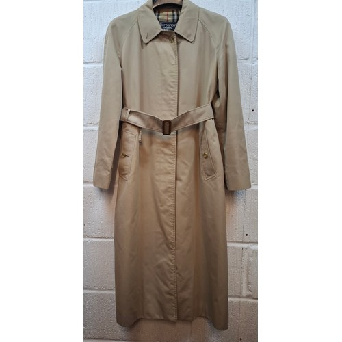 13 - Burberrys- A 1980's/90's ladies mid length Camden Heritage car coat, in a honey colour, UK10 Long, h... 