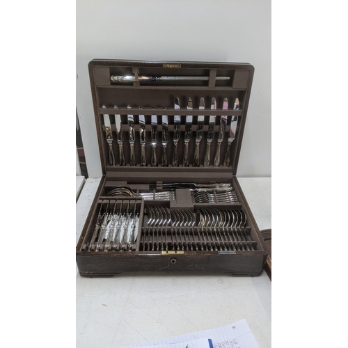 571 - A Mappin & Webb canteen of cutlery in an oak box
Location:A2M
If there is no condition report shown,... 