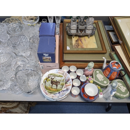 572 - A mixed lot to include pictures, glassware, silver plated condiments set and other items
Location:SL... 