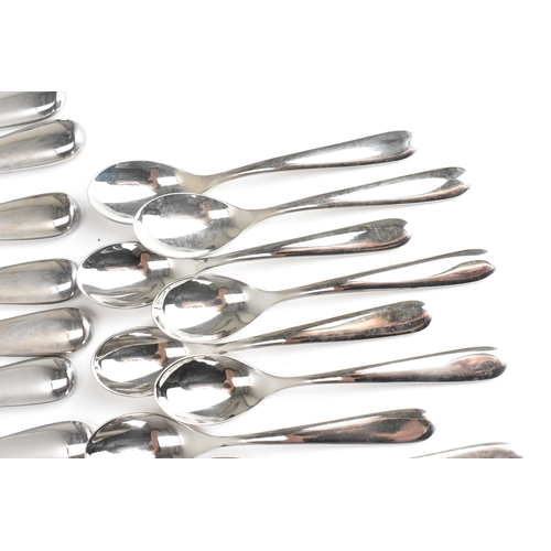 46 - A large quantity of Italian Alessi cutlery and flatware, each marked 'ALESSI INOX 18/10 K', consisti... 