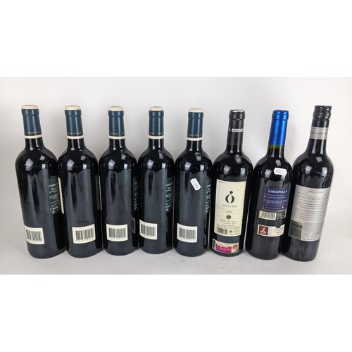 270 - Eight bottles of wine to include five bottles of Chateau Laroze Saint-Emilion Grand Cru Classe red w... 