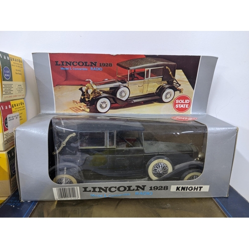 14 - Eight Vanguard boxed models along with a Revell metal model of a Mercedes 500 SL – 32 Coupe 1/18 sca... 