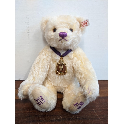 26 - A Steiff Danbury Mint Diamond Jubilee Teddy Bear, with commemorative years on his left foot (1952 – ... 