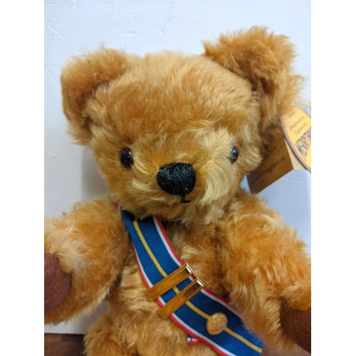 29 - Three bears – “Douglas” A Merrythought The Battle Of Britian 75th Anniversary Bear no 152 / 1940 in ... 