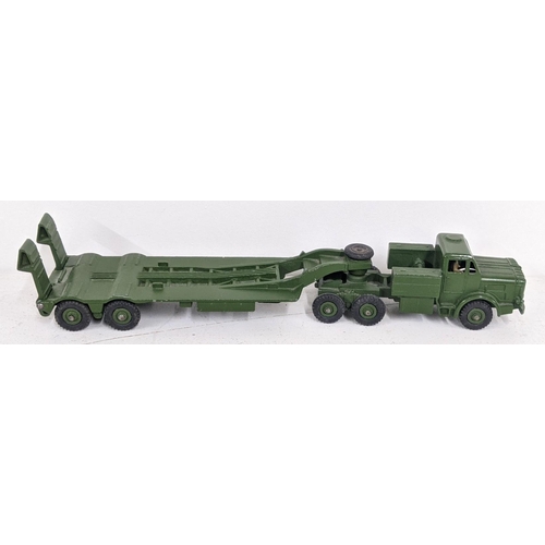 30 - A Dinky Supertoys 660 Tank Transporter, hauled by a Thorneycroft Mighty Antar Tractor boxed, and a D... 