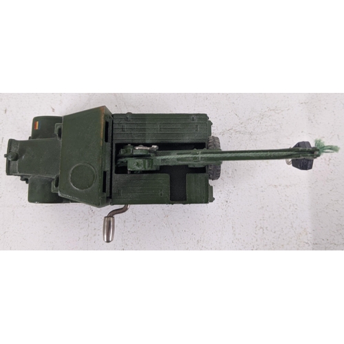 31 - A Dinky Supertoys 661 Recovery Tractor and a Dinky Supertoys 642 Pressure Refueller both boxed  
Loc... 