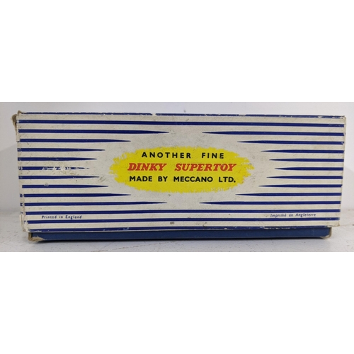 31 - A Dinky Supertoys 661 Recovery Tractor and a Dinky Supertoys 642 Pressure Refueller both boxed  
Loc... 