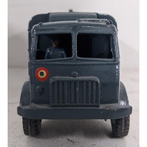 31 - A Dinky Supertoys 661 Recovery Tractor and a Dinky Supertoys 642 Pressure Refueller both boxed  
Loc... 