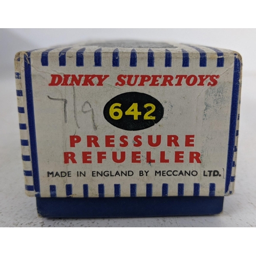 31 - A Dinky Supertoys 661 Recovery Tractor and a Dinky Supertoys 642 Pressure Refueller both boxed  
Loc... 