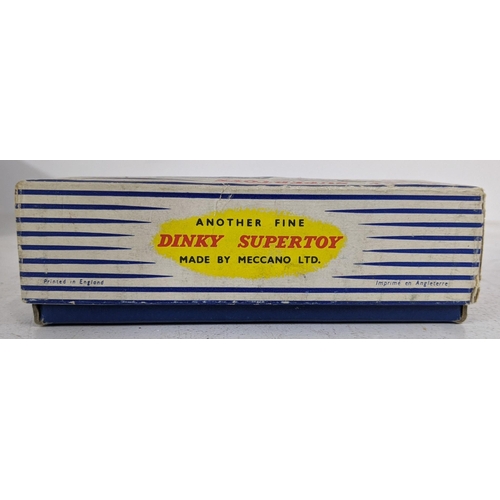 31 - A Dinky Supertoys 661 Recovery Tractor and a Dinky Supertoys 642 Pressure Refueller both boxed  
Loc... 