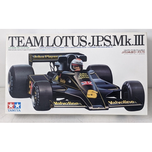 Lot 4         