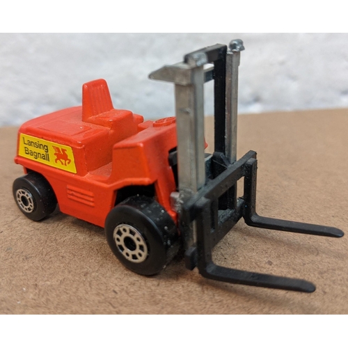 40 - Four Matchbox forklift trucks, two from the “75 collection” from 1978 and two “New 15” models from 1... 