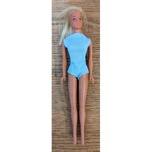 45 - The Sunshine Family from Mattel 1973 – Mum (Stephanie) and baby, along with a 1971 Malibu Barbie mod... 