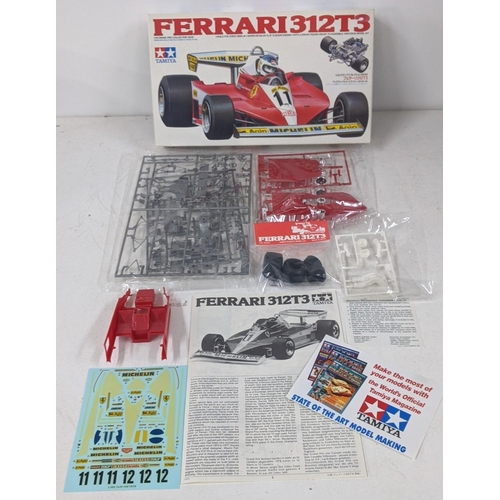 5 - A Williams FW -07 Tamiya 1/20 scale Grand Prix Collection, number 10 plastic model kit, boxed and as... 