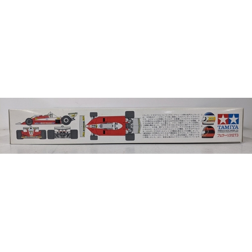 5 - A Williams FW -07 Tamiya 1/20 scale Grand Prix Collection, number 10 plastic model kit, boxed and as... 