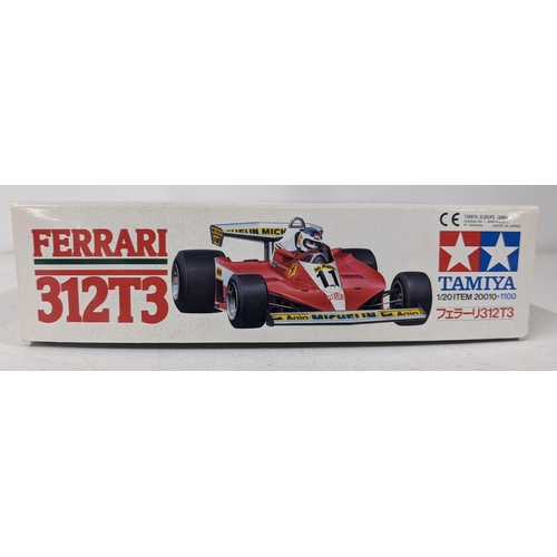 5 - A Williams FW -07 Tamiya 1/20 scale Grand Prix Collection, number 10 plastic model kit, boxed and as... 