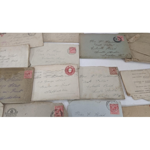 39 - A large quantity of 19th century and later ephemera to include silk postcards, handmade cards, ware ... 