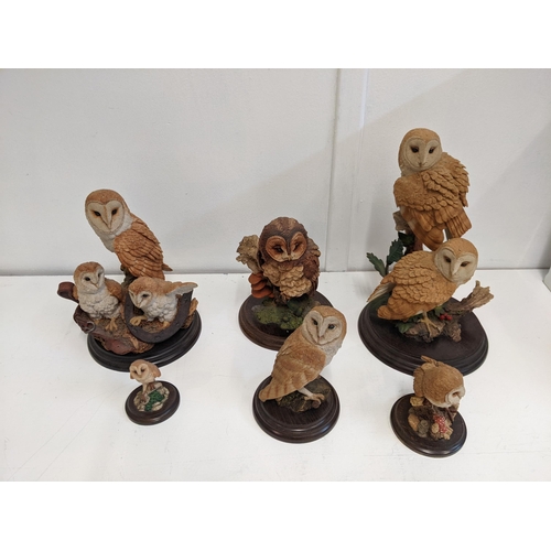 24 - Country Artist models of barn owls, six various sizes, largest 26.5cm high
Location: 8.3
If there is... 