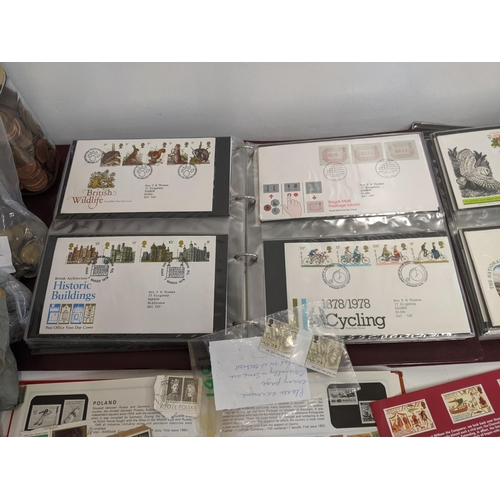 25 - Postage stamps, pre and post 1920 postcards, First Day covers, a collection of pennies, foreign coin... 