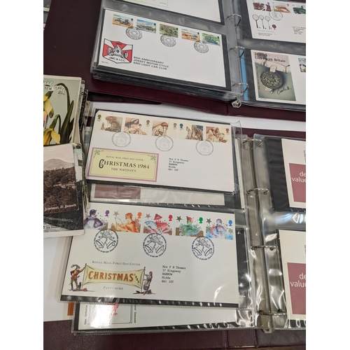 25 - Postage stamps, pre and post 1920 postcards, First Day covers, a collection of pennies, foreign coin... 