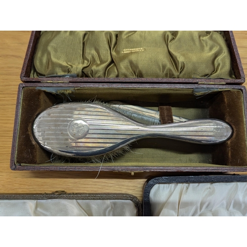 116 - Silver to include a set of six teaspoons, a napkin ring and a child's brush and comb, together with ... 