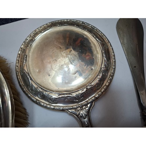 47 - An early 20th Century Birmingham silver 5-piece manicure set, makers mark J&RG (J&R Griffin 1903-191... 